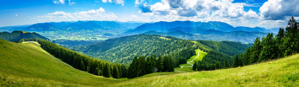 在巴伐利亚坏托尔兹村附近的isartal观看图片下载