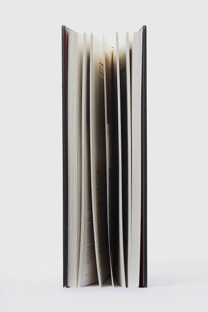 打开后面有书脊的书图片下载