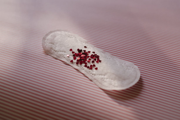 女性卫生用品图片下载