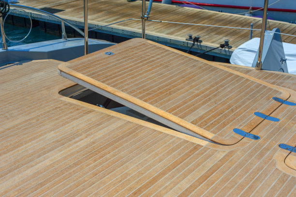 豪华游艇外柜图片下载