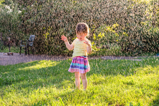 夏天软管有趣图片下载