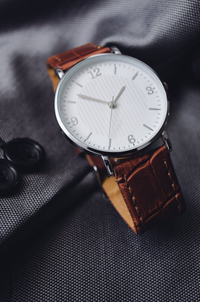 库存照片的钟表匠。豪华皮革手表,图片下载