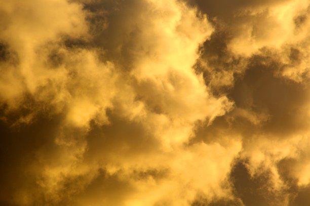 戏剧性的云图片下载