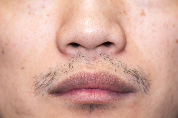 亚洲男人的脸特写图片下载