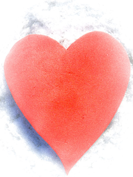 雪中的心图片下载