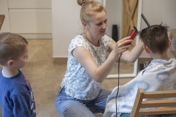 自制的发型图片下载