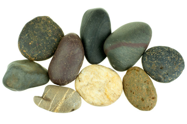 堆栈的岩石从河孤立在白色背景图片下载