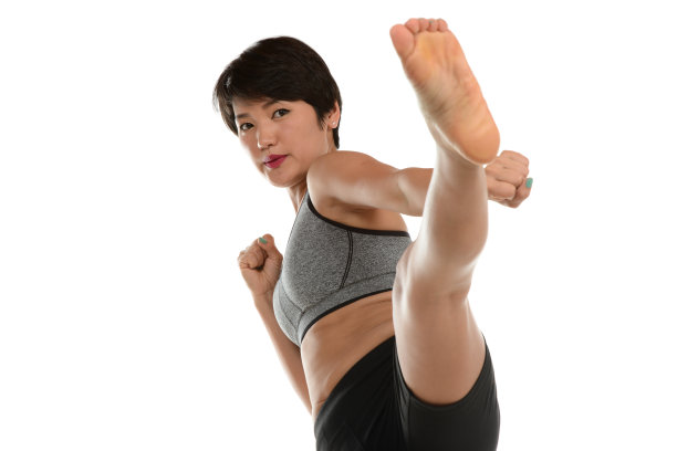 健身踢图片下载