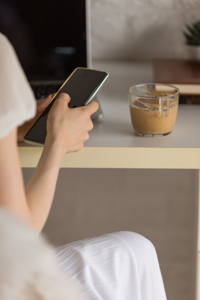 在家工作时拖延图片下载