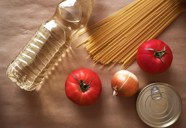 购买产品、运送或捐赠、储存食品以供检疫图片下载