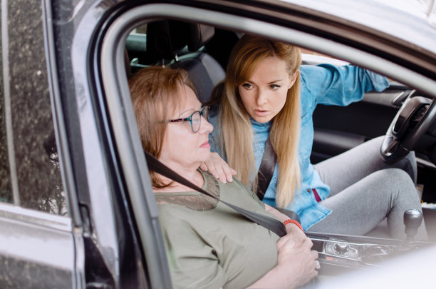 老年时消化不良图片下载