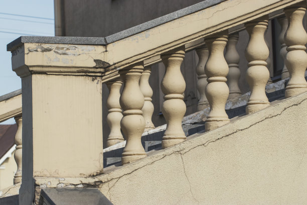 在俄罗斯一个小省城的旧剧院里。图片下载