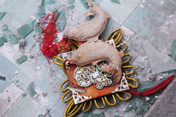 中国节日的红鱼装饰图片下载