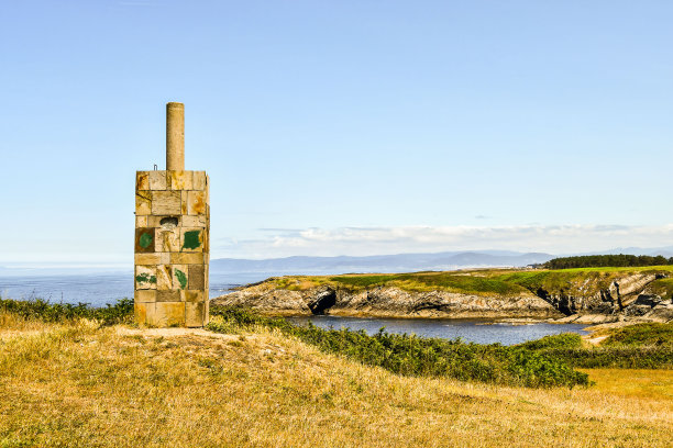 城堡的废墟，照片作为背景，在西班牙北部，加利西亚，西班牙，欧洲图片下载