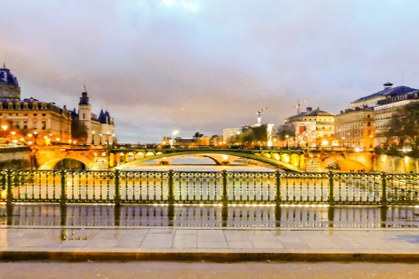 夜景塞纳河，照片图像巴黎大都市的美丽全景图片下载