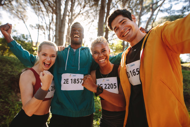 马拉松比赛的赢家图片下载