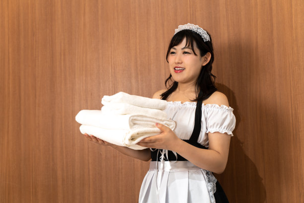 在酒店工作的女佣图片下载