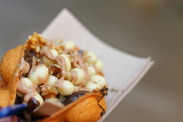 带有焦糖的甜食图片下载