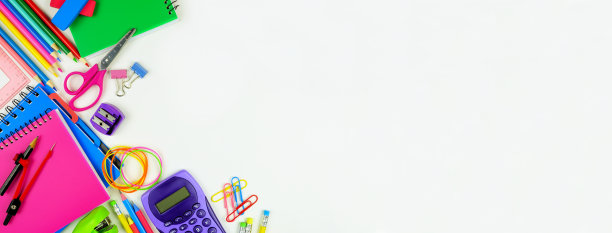 学校用品角落边界上的白色横幅背景与拷贝空间图片下载