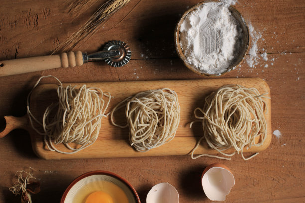 生亚洲拉面质地，蛋面或米粉图片下载