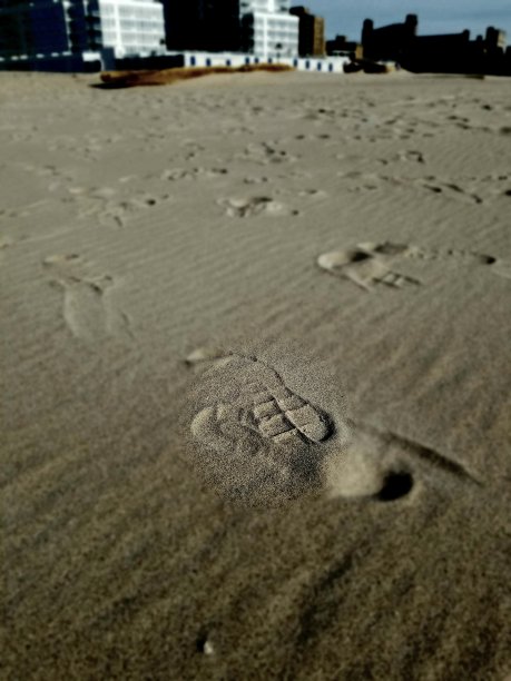 脚步声在沙滩上图片下载