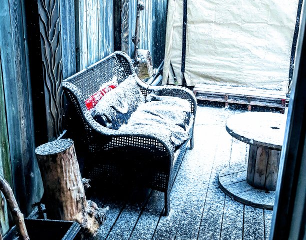 由内而外图片下载