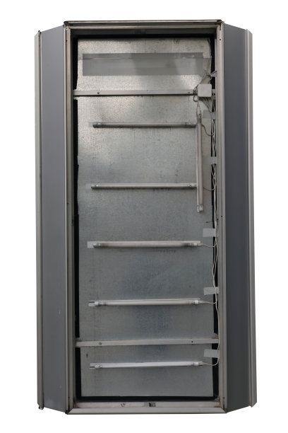 带荧光灯的破旧海报。孤立的图片下载