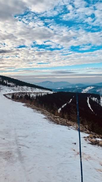 格丁尼亚波罗的海图片下载