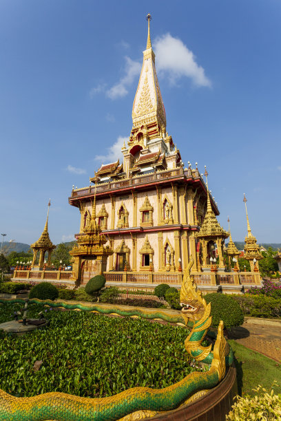 泰国普吉岛的查隆寺图片下载