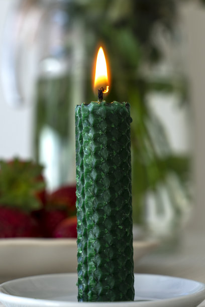 褪色的蜡烛图片下载