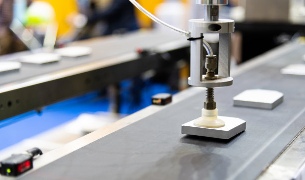 用于工厂吸吮的机械手臂图片下载