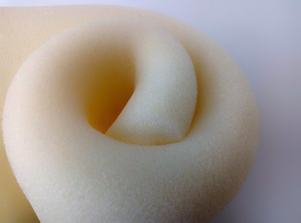 一束束奶油黄色的海绵泡沫图片下载