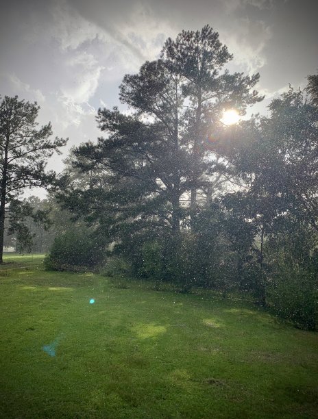 晚上的太阳图片下载