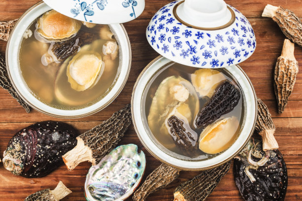 中国菜——鲍鱼羊肚汤图片下载