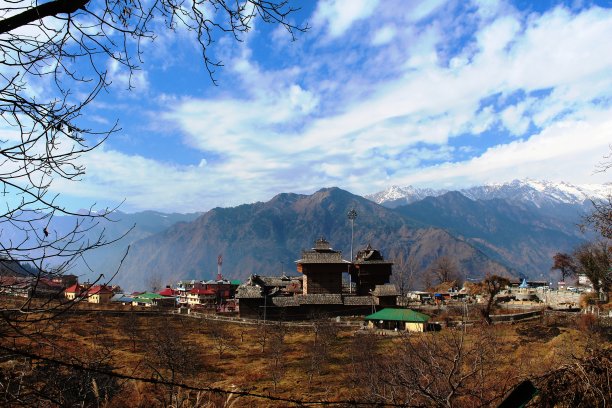 风景如画的萨拉安图片下载