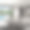 夏季日光下的奢华别墅游泳池内景图片下载