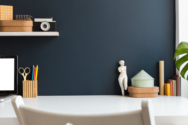 学生的家庭办公空间。图片下载