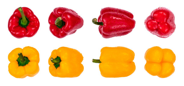 红色和黄色的甜椒与水滴，孤立在白色背景，正面，侧面和背面视图。健康的有机新鲜蔬菜，微距照片图片下载