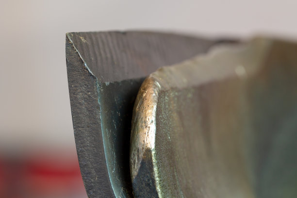 新旧割草机刀片图片下载