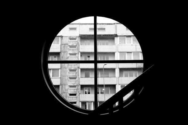 圆形和复古形状的玻璃窗图片下载