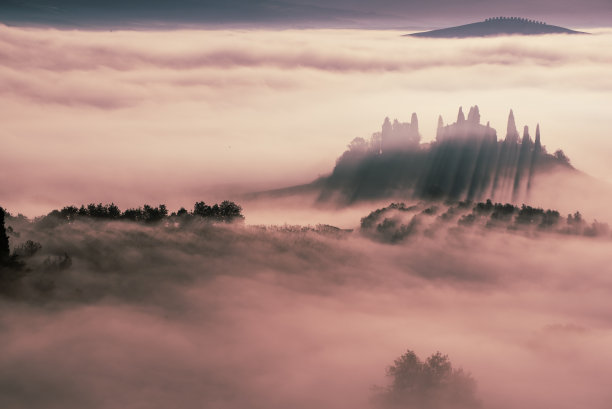 被雾淹没图片下载