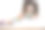 小女孩用铅笔画画图片下载