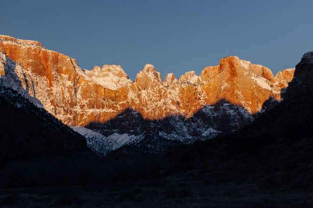 在锡安的圣母庙图片下载