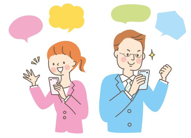 男女同学都看着手机，面带微笑图片下载