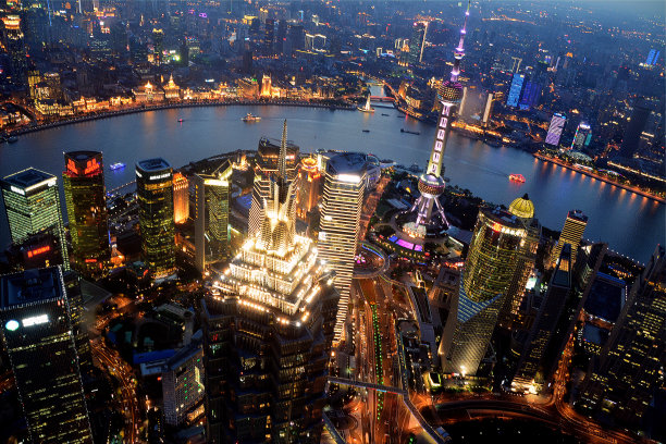 黄昏中的上海城市景观，中国图片下载