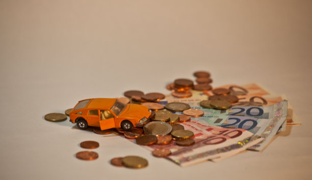 投资买车的钱图片下载