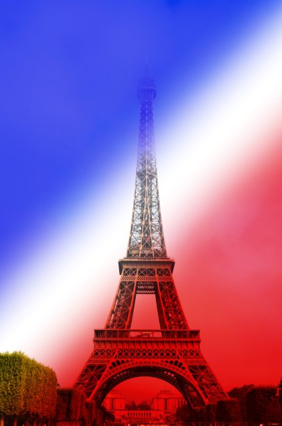 埃菲尔铁塔以蓝、白、红的法国国旗为背景图片下载