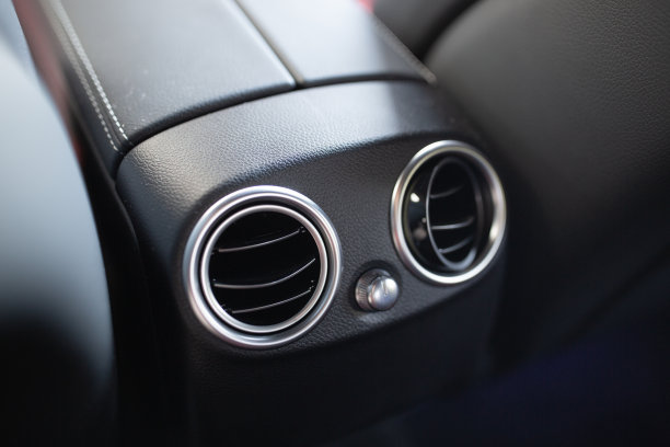 豪华轿车后排空调控制图片下载