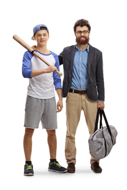 少年棒球运动员和他的父亲图片下载