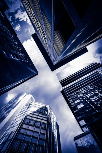 法兰克福，德国商业区的摩天大楼图片下载